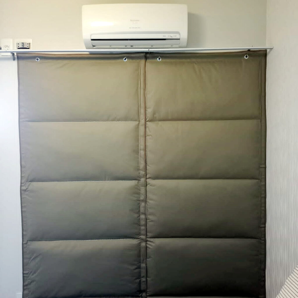 Como Funcionam as Cortinas Acústicas?